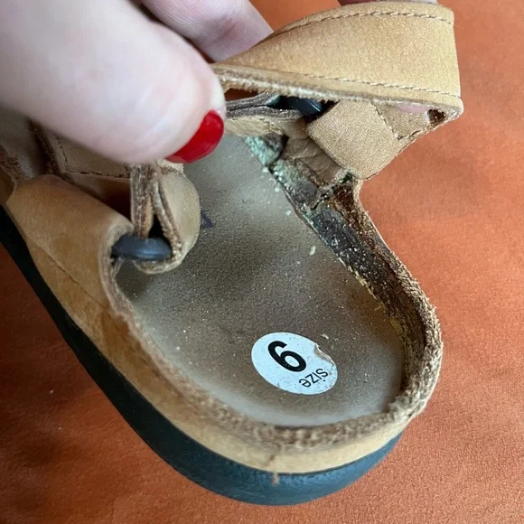 Teva leather sandals - Picture 2 of 4